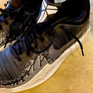 Kobe Mamba Rage Anthracites